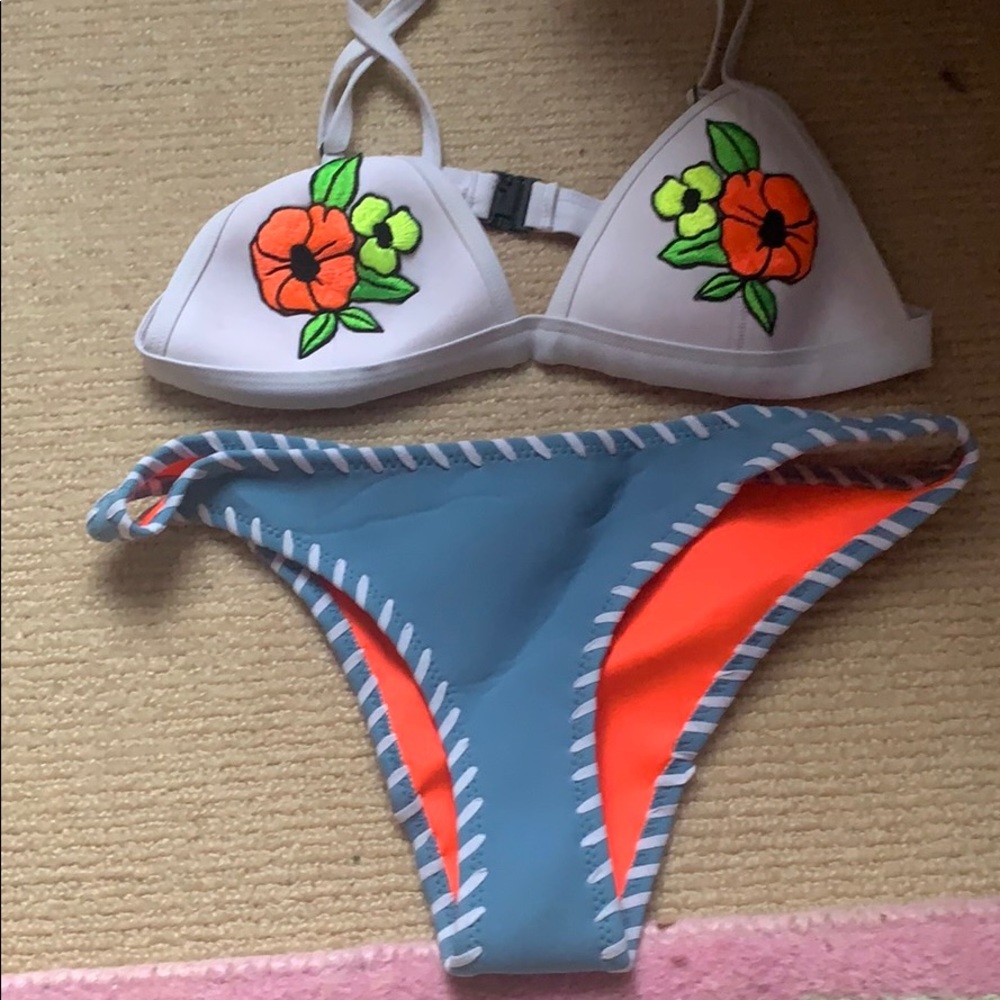 Triangl Bikini